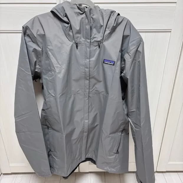 파타고니아 토렌쉘 노블 그레이 L 사이즈 새상품