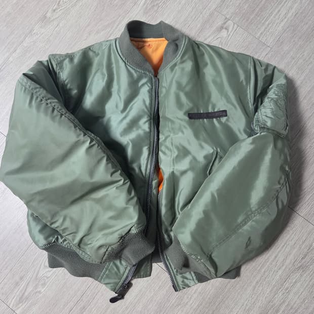 아비렉스 USA MA-1
