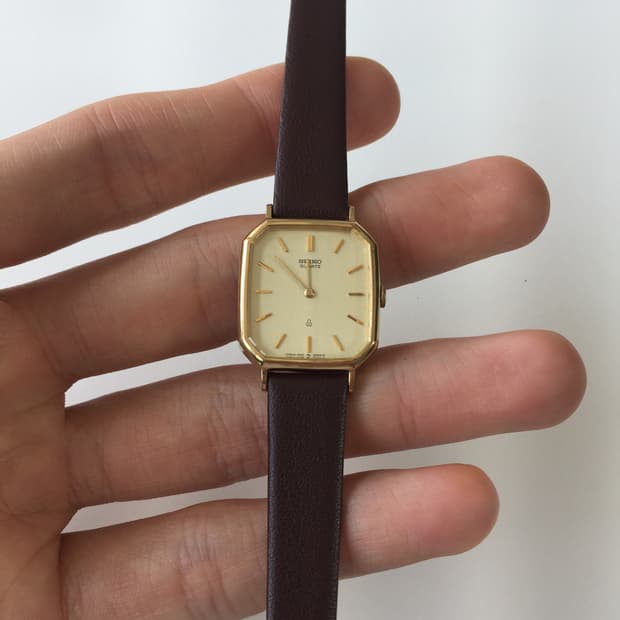80s seiko tank gold quartz