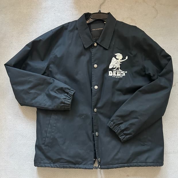데우스 자켓