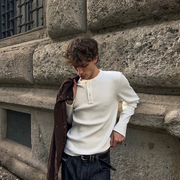 ANOVAIR henley shirt