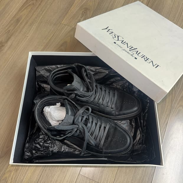 입생로랑 하이탑 가죽 스니커즈 270