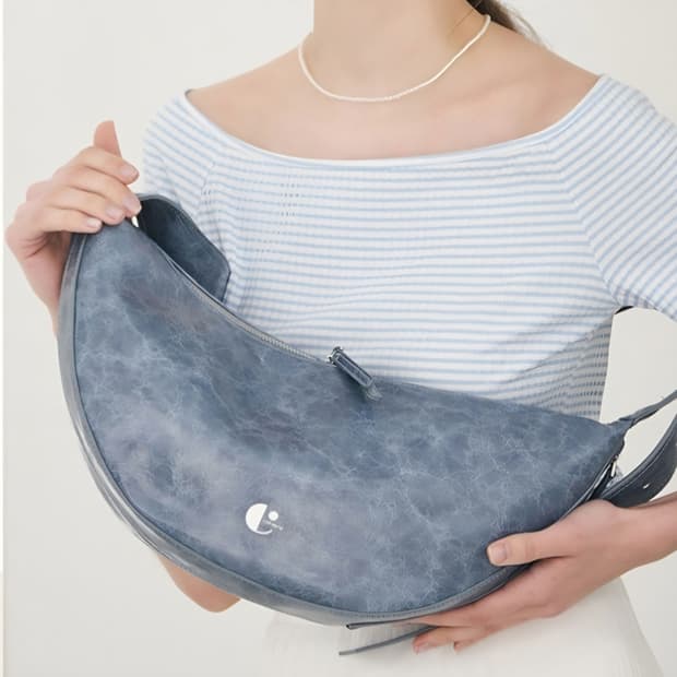 콘누에보 파이백 새상품