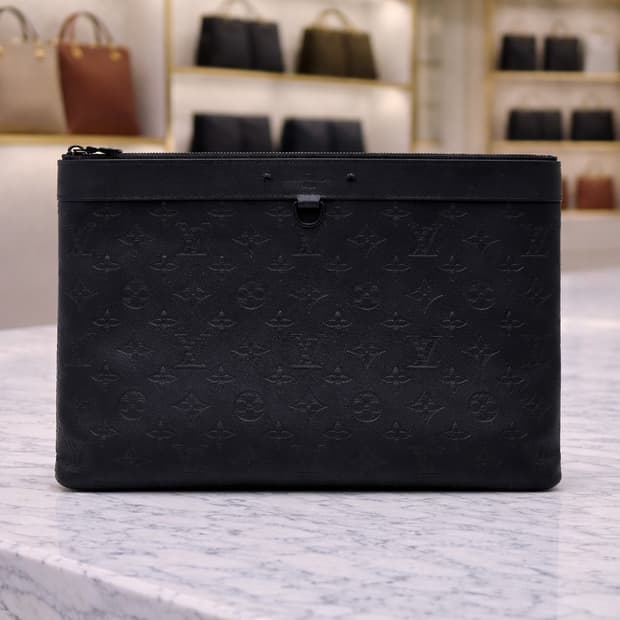 [A급] 루이비통 디스커버리 포쉐트 클러치 판매합니다!!!