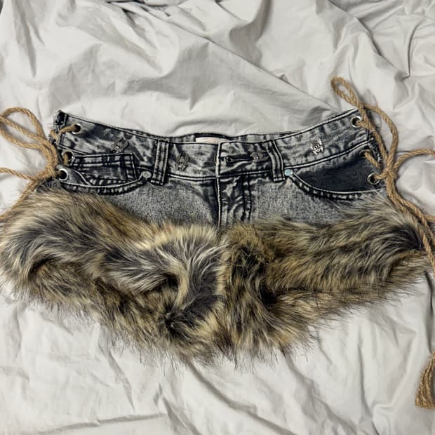 퍼 숏팬츠 퍼팬츠 흑청 반바지 데님