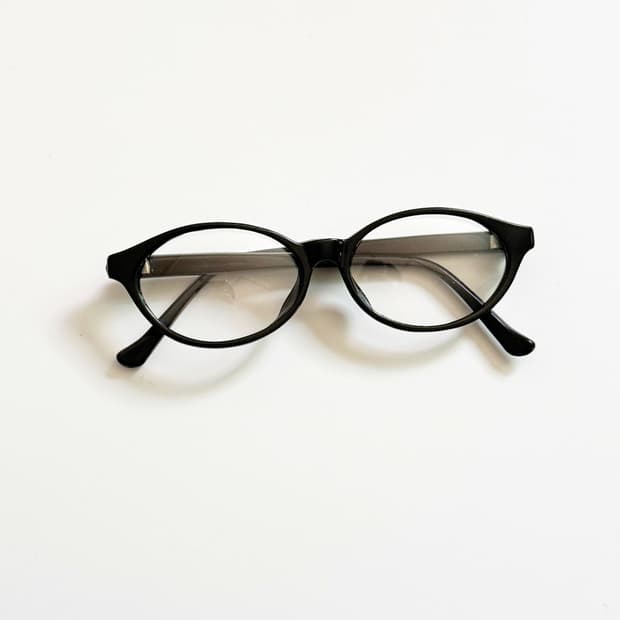 90s ROYAL 클래식 블랙 오벌 뿔테 프레임 빈티지 안경