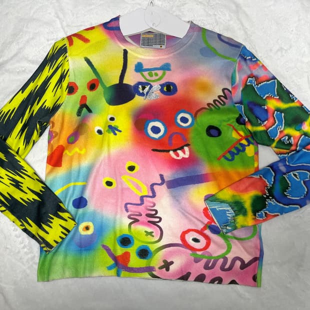 유쓰배스 풀 그래픽 니트 롱슬리브M