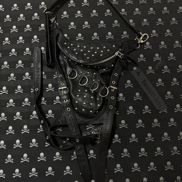 “Yasuyuki Ishii” Body bag