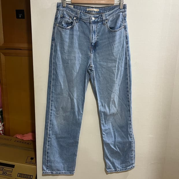 (26) 리바이스 프리미엄 루즈스트레이트 데님 청바지