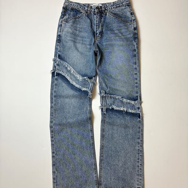 감마갤러리 21FW 웨이브 진 라이트블루 데님 팬츠 PN8433