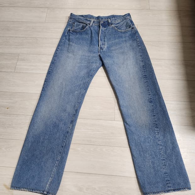 LVC 55501 0099 도르닉 30 X 32