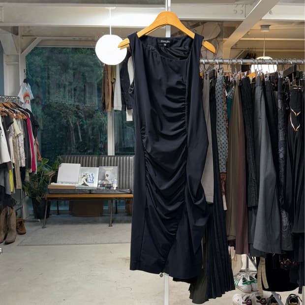 Patrizia pepe 셔링 나일론 원피스