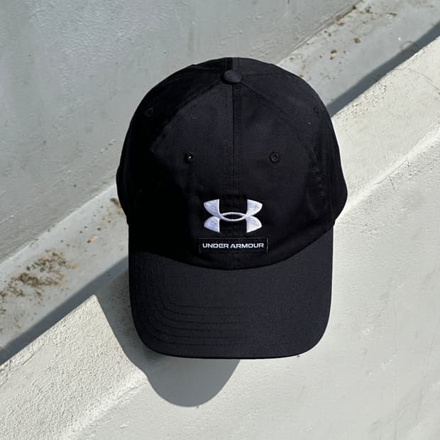 [F] 언더아머 로고 블랙 볼캡 모자