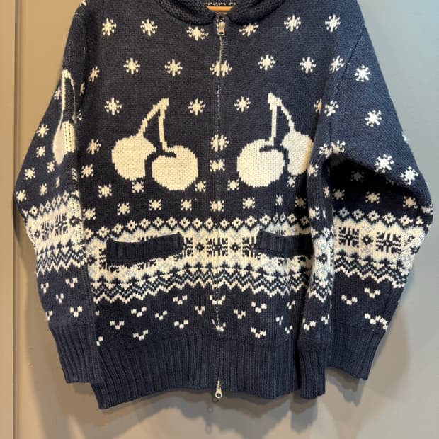 키르시 니트 집업