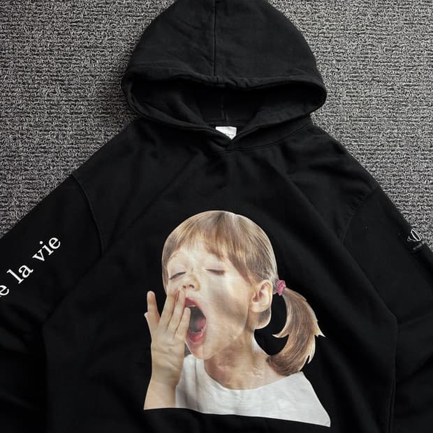 아크메드라비 센터 빅 그래픽 루즈핏 후디 3287