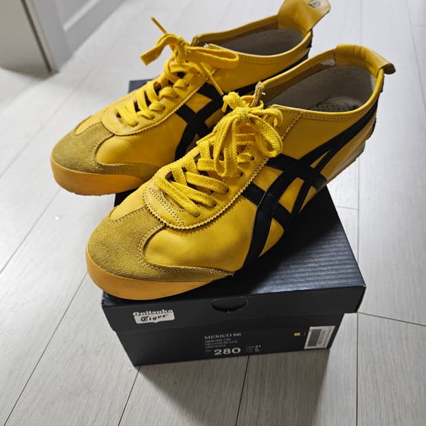 오니츠카 타이거 멕시코66 옐로우 블랙 280