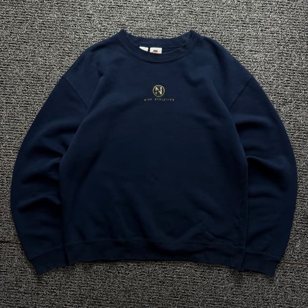 00s 나이키 애슬래틱 올드스쿨 박시핏 맨투맨 1410