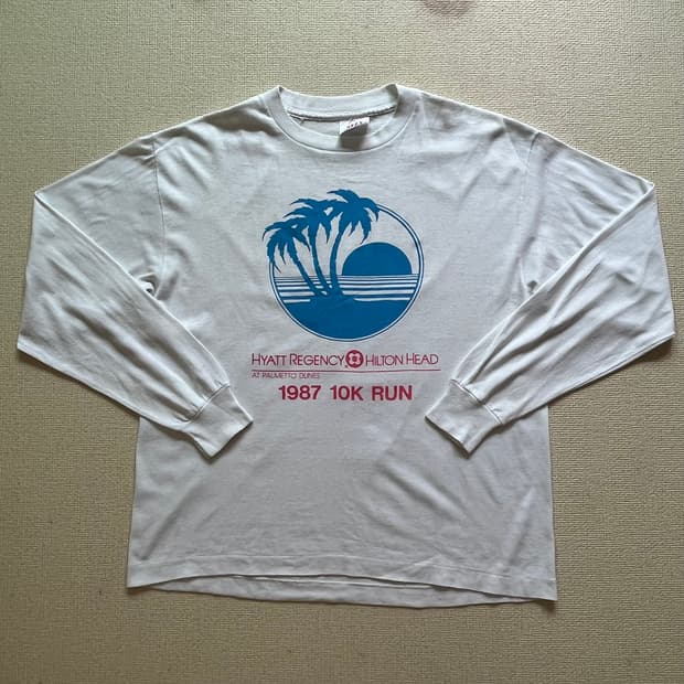1987 VINTAGE HYATT 10K RUNNING TEE LS