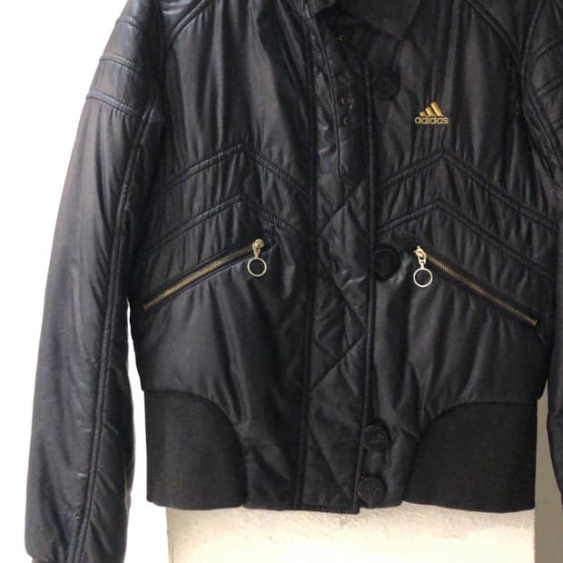 아디다스 슬림핏 패딩