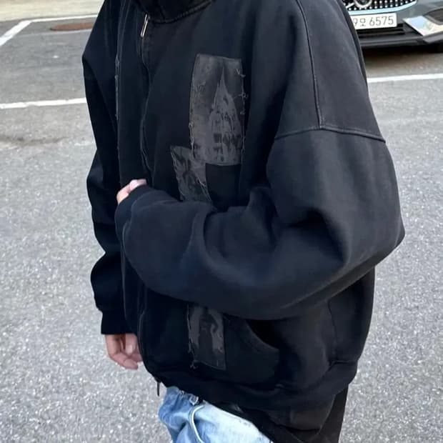 언더마이카 멀티 프린팅 패치 후드집업