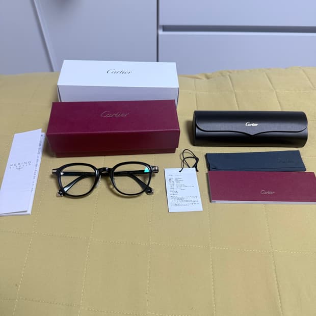 까르띠에 ct0560o뿔테안경 블랙