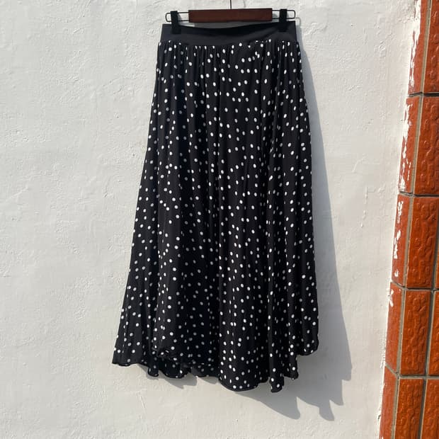 Black Dot Skirt J1000