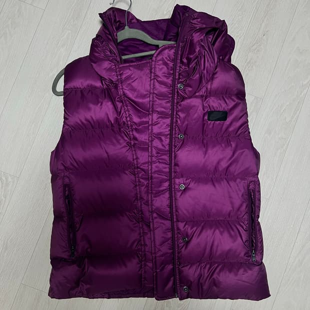 나이키 빈티지 조끼패딩 