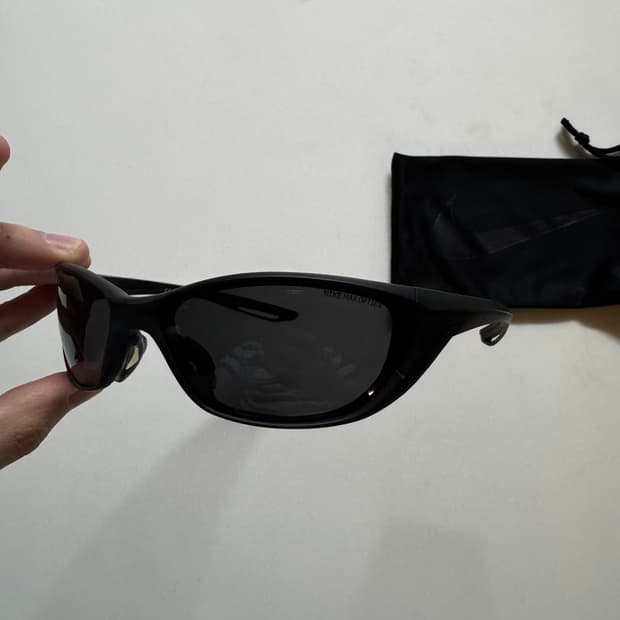 나이키 줌 선글라스 블랙