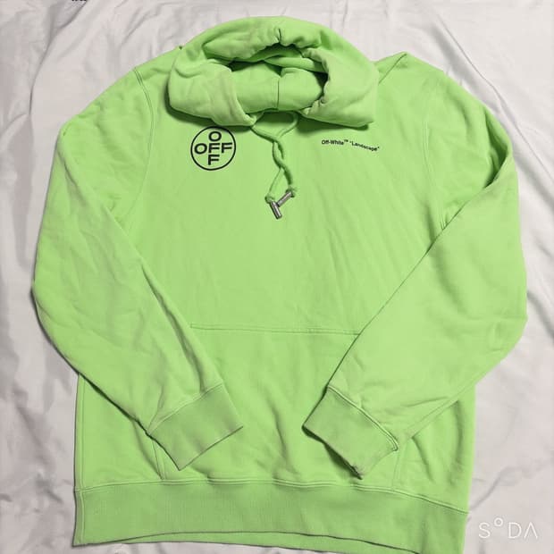 오프화이트 라임색 후드티 M~L