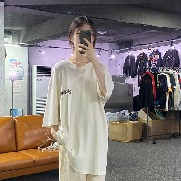 스투시 스케이트보드 아이보리 반팔티 B2234