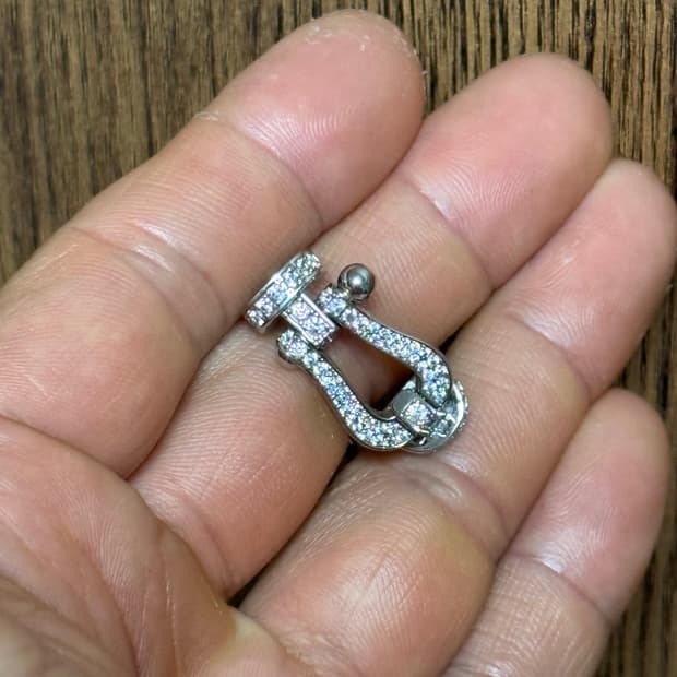 (새상품)ㅁㄹ프레드포스텐 올파베 라지 ㅍㅍ