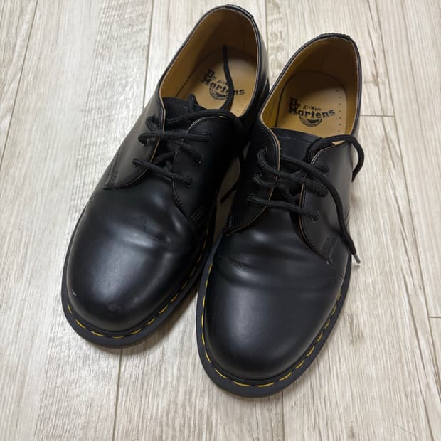 닥터마틴 1461 3홀 스무스 270