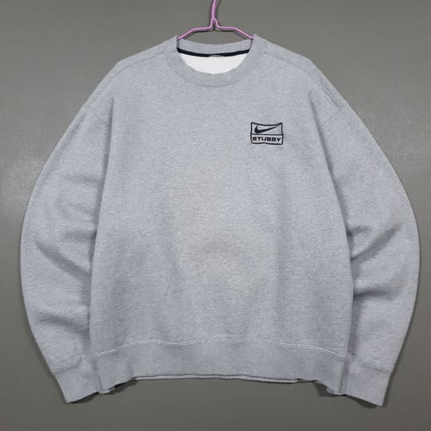 실측 M) 나이키 X 스투시 신형 22FW NRG 플리스 크루넥 그레이