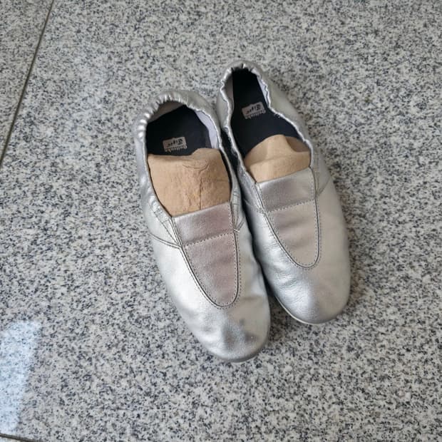 오니츠카타이거 정품
