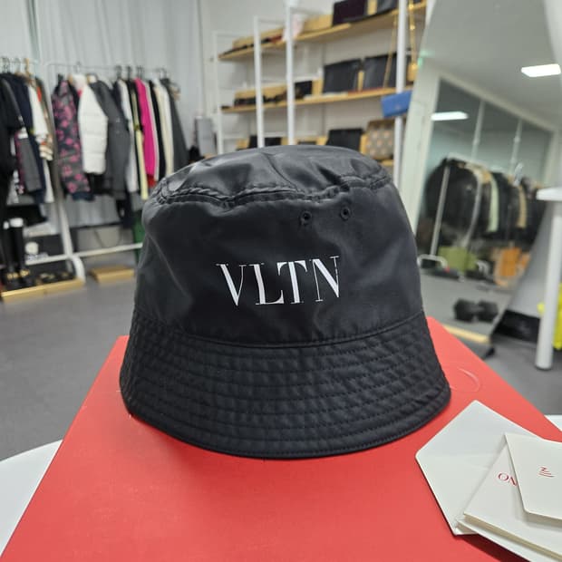 [A급컨디션]발렌티노 로고 버킷햇
