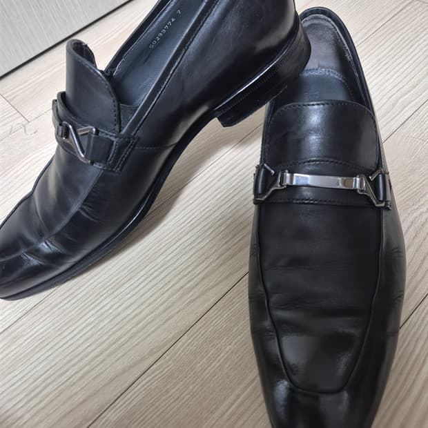 (정품) 휴고보스 블랙 가죽 로퍼 구두  정장구두 7 (265-270)