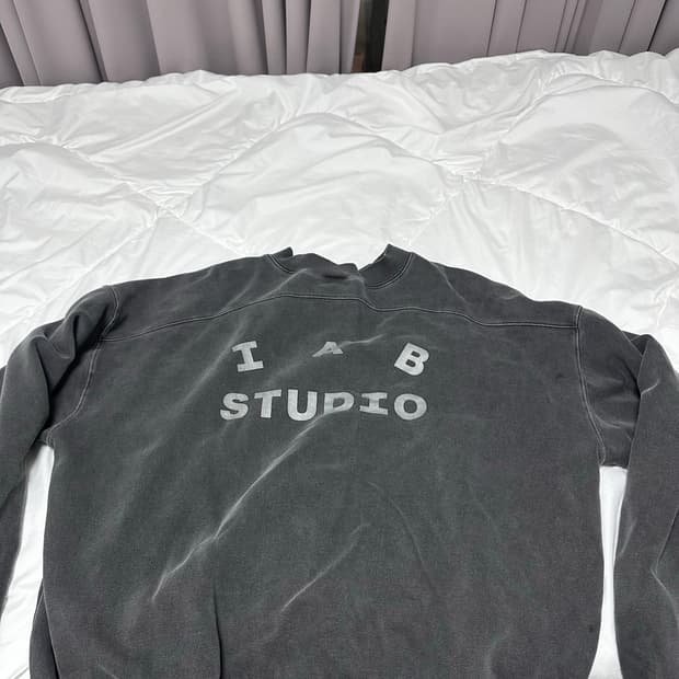IAB Studio Pigment Crewneck Black