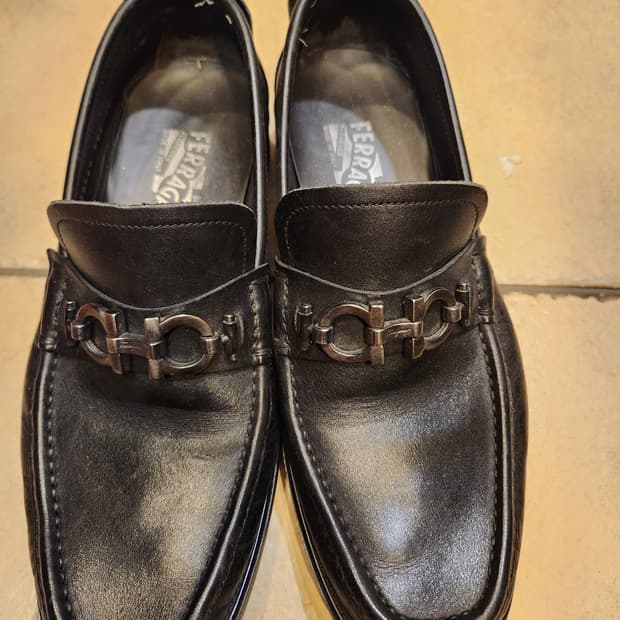 페라가모 남성 로퍼 