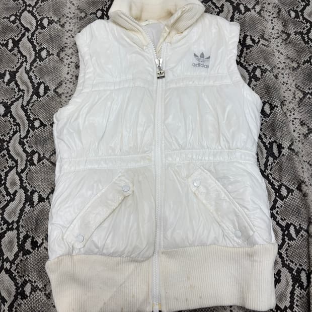 “ADIDAS” Silver Logo White Vest Padding