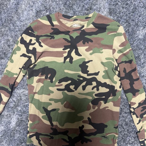 [M] 코르테이즈 카모 와플 롱슬리브