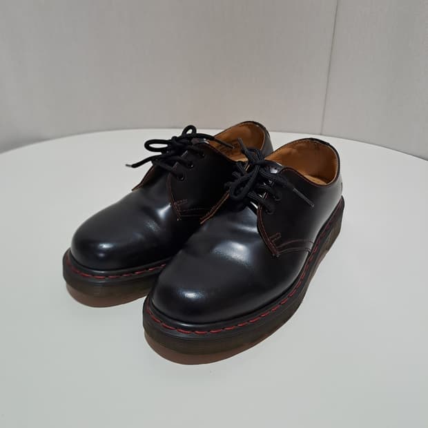 (택포) 닥터마틴 1461 3홀 레드스티치 UK5 B169