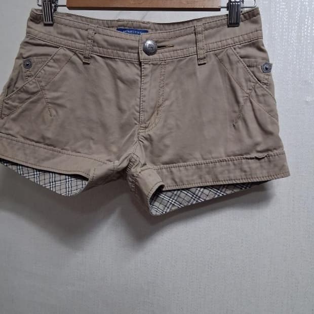 버버리 블루라벨 여성 데님숏팬츠 핫팬츠 25인치 표기 36
