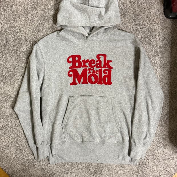 유니클로 Verdy 후드티