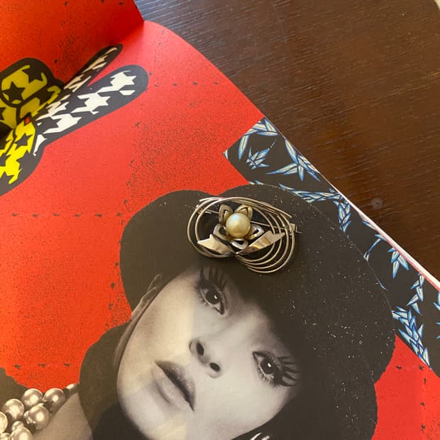 빈티지 실버톤 진주 꽃 브로치