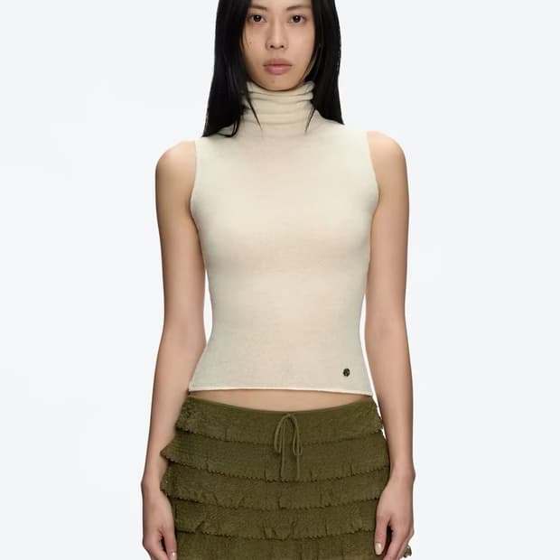 베이지 니트 톱