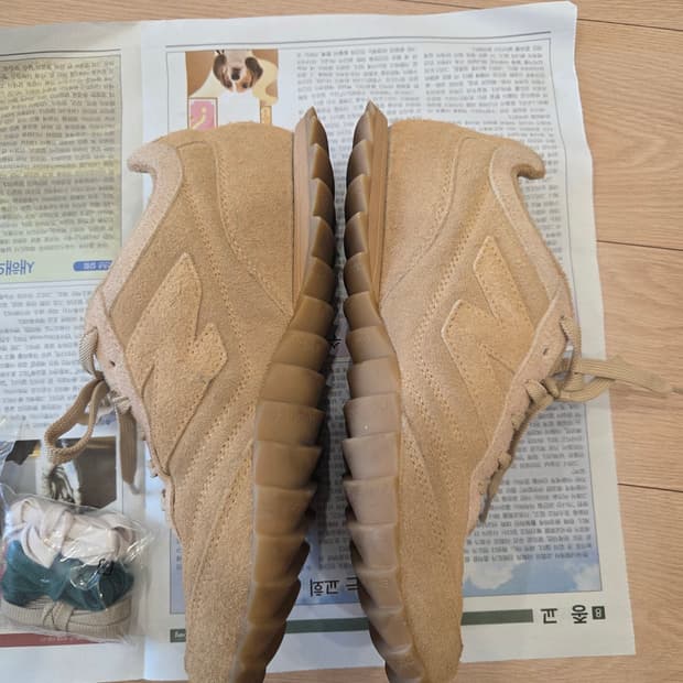 뉴발란스 x 오라리 RC30 탄 오렌지