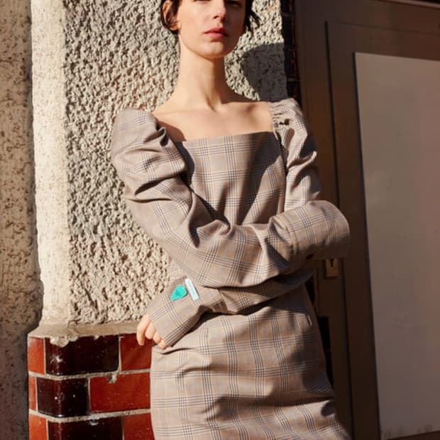 인스턴트펑크 스퀘어넥 체크 원피스