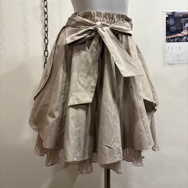axes femme 엑시즈팜 리본 스트랩 아이보리 스커트 갸루 모리
