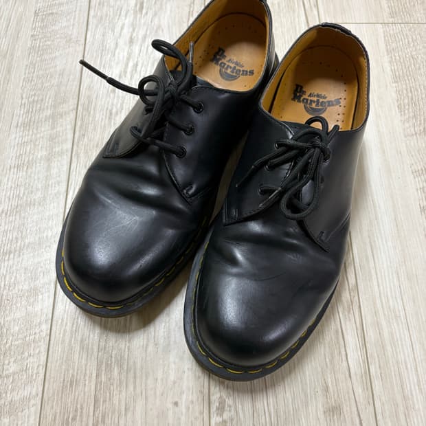 닥터마틴 1461 3홀 스무스 270