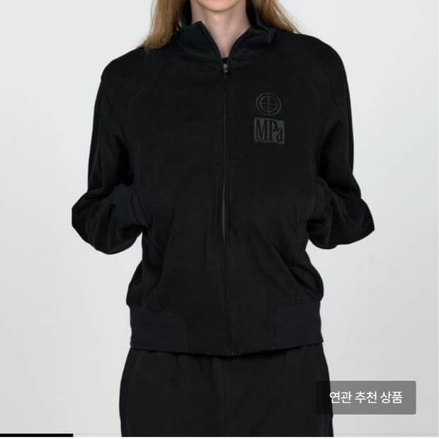 MPa CONTRAST ZIPPED JACKET (BLACK)